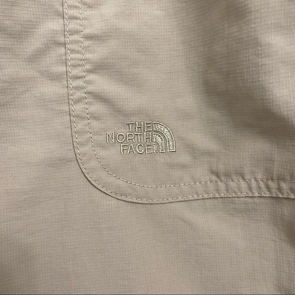 THE NORTH FACE / Roll-up Khakie Shorts Size 10 - Picture 7 of 15